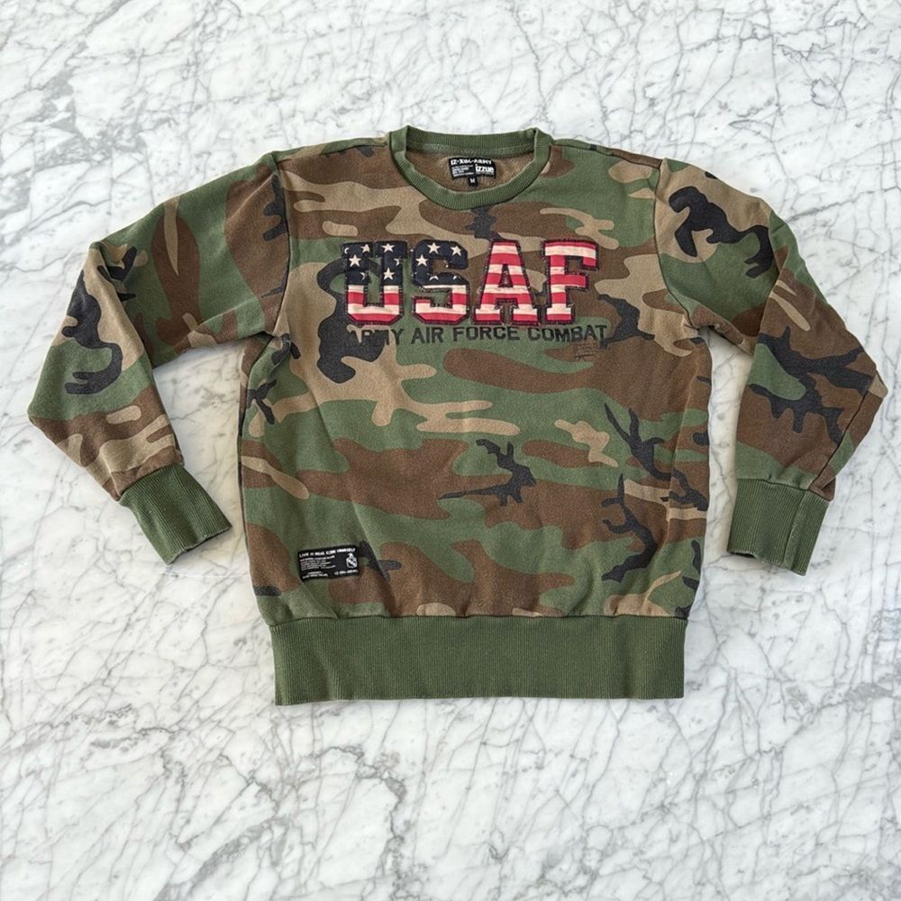 Izzue United States Air Force Combat Camo Sweatshirt Women’s M